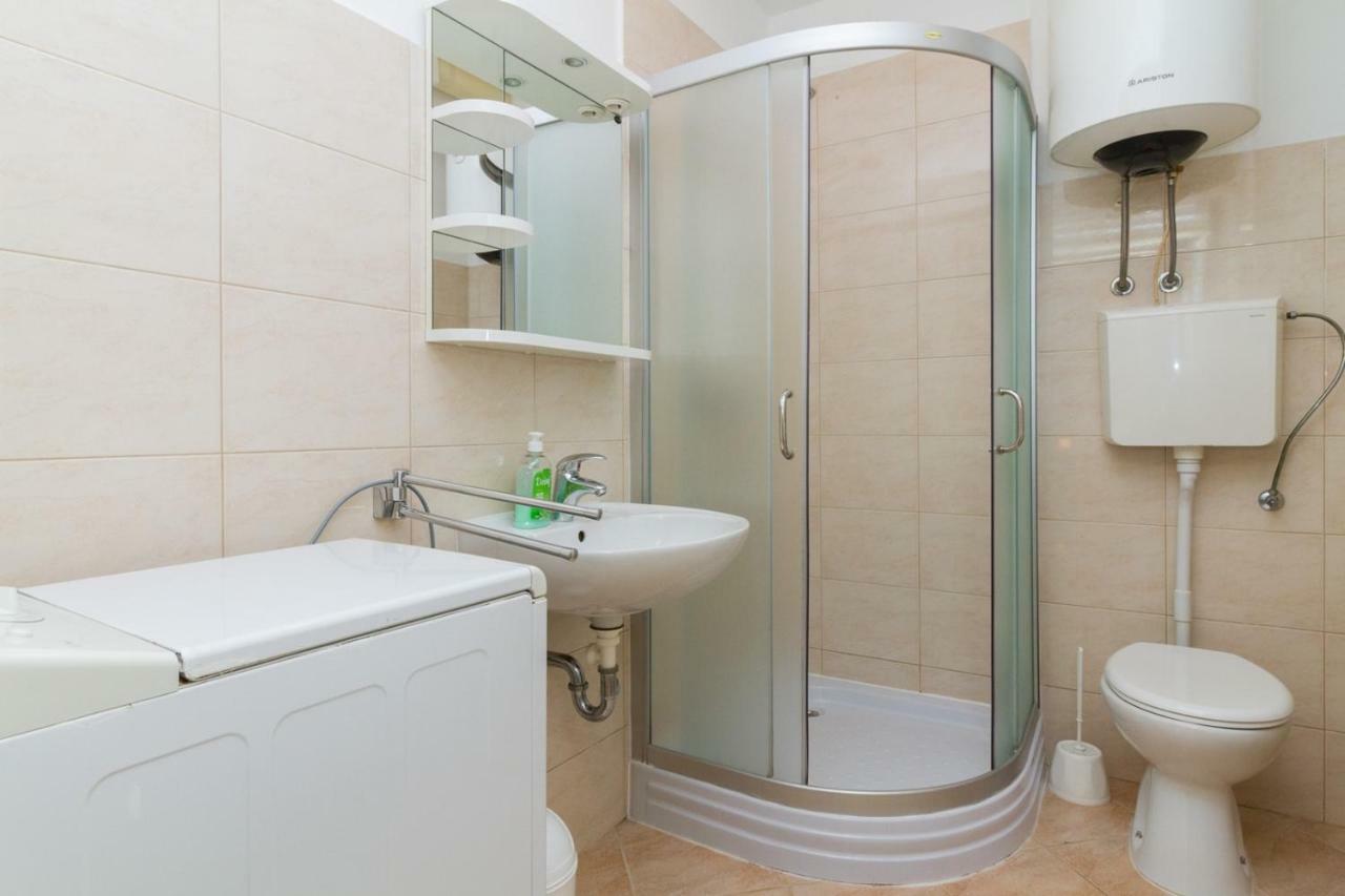 Apartments Perka Near Beach Pula Zewnętrze zdjęcie