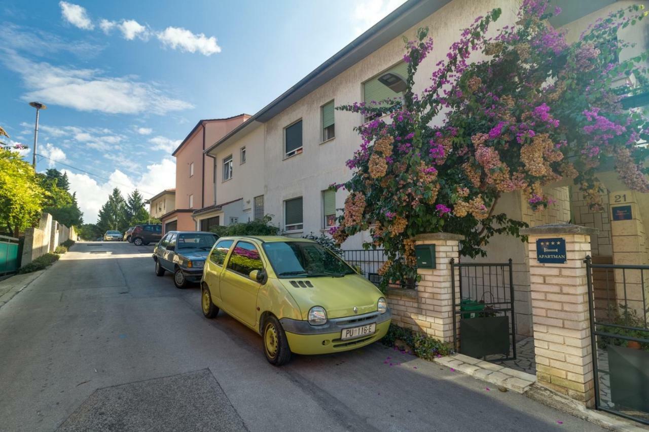 Apartments Perka Near Beach Pula Zewnętrze zdjęcie