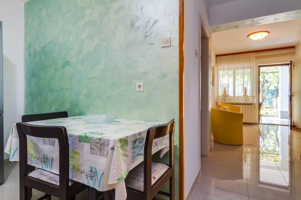 Apartments Perka Near Beach Pula Zewnętrze zdjęcie